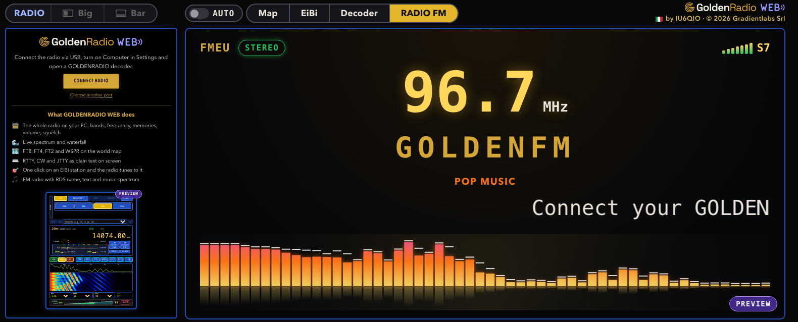 Strona GoldenWEB w serwisie golden-radio.com z radiem GOLDENRADIO WEB po lewej i ekranem FM po prawej